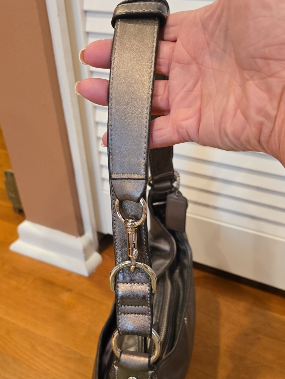 Coach Leather Hobo Metallic Silver With Unbranded Dustbag - Picture 5 of 13